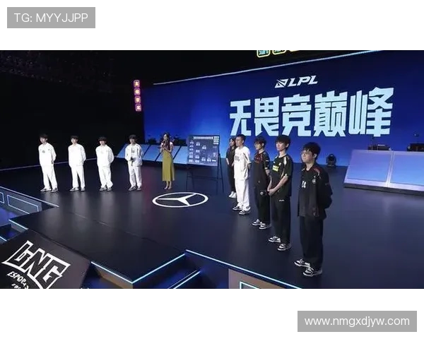 EDG与IG巅峰对决再度上演 谁将脱颖而出成为LPL王者之路的新霸主 EDG与IG巅峰对决再度上演 谁将脱颖而出成为LPL王者之路的新霸主