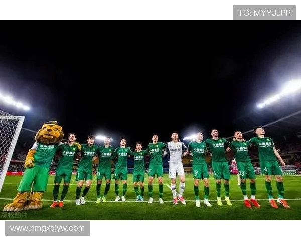 FLY与T1巅峰对决谁能笑到最后全球总决赛焦点之战 FLY与T1巅峰对决谁能笑到最后全球总决赛焦点之战