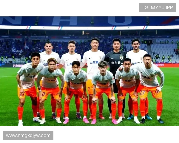 2020年山东鲁能与上海申花激战回顾：一场精彩的中超对决与战术较量