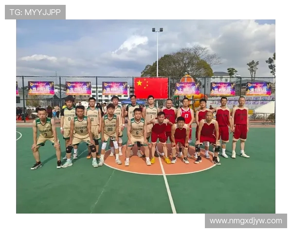 任骏飞带领球队奋勇拼搏展现篮球精神与团队力量的精彩瞬间